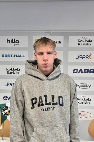 Åbergille jatkosopimus