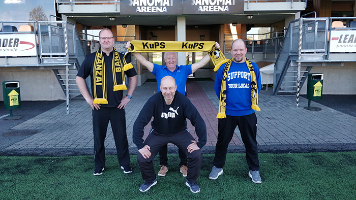 FC Kuusysi kävi tutustumassa KuPS ry:n toimintaan.