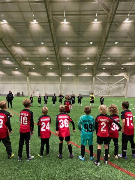 P10 Aloitti kauden pelien osalta Kuortaneella sunnuntaina 16.11.