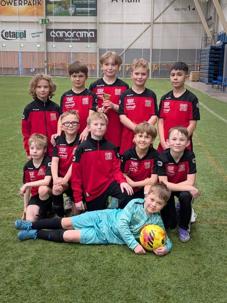 Talviloma päättyi vauhdikkaasti! P10 (2016) Pronssille Talviliigatapahtumassa