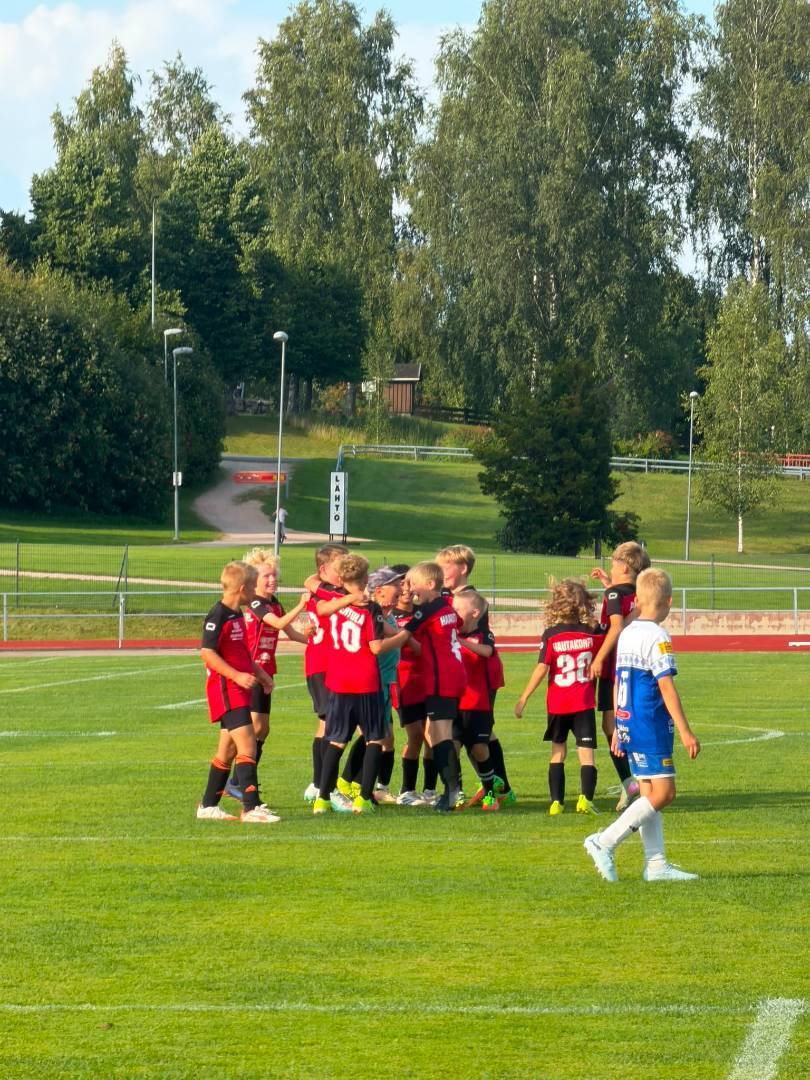 Ryhti turnaus toi kentille valtavasti iloa, onnistumisia ja jännitystä!