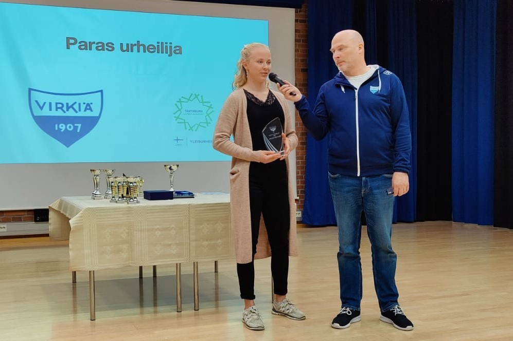 YU-jaosto palkitsi Anniina Kivimäen kauden parhaana urheilijana