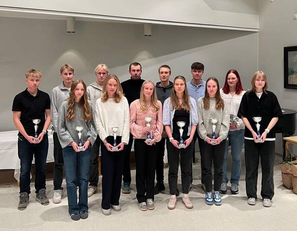 Virkiän suunnistajat kokoontuivat kauden päättäjäisiin