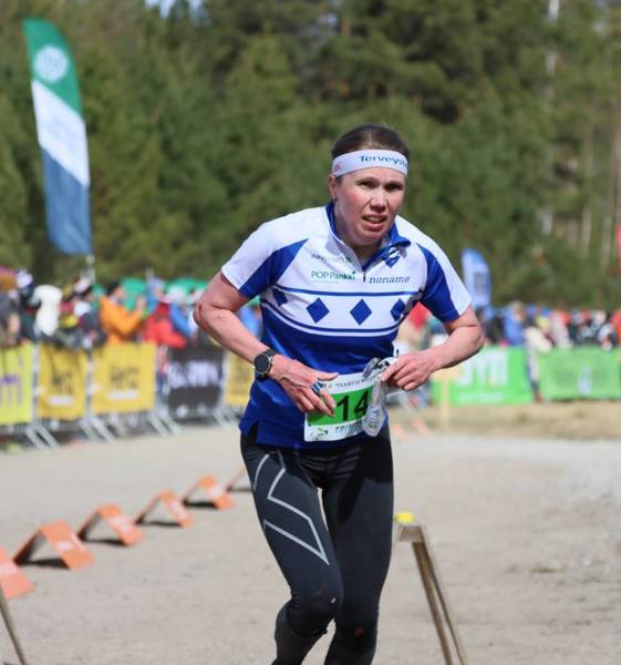 Viestiliiga jatkui Salossa, naisille 11. sija