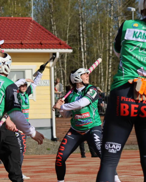 Lavepesis pohjoislohkon kärkipaikalle