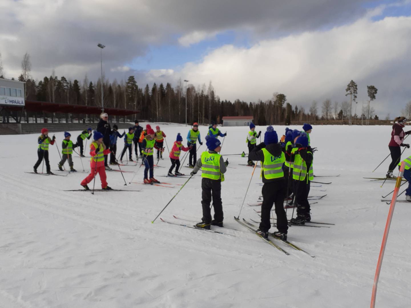 Talven 2023 hiihtokouluun ilmoittautuminen on käynnissä!