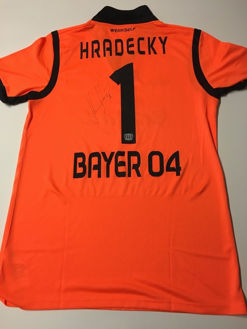 Hradecky, Kauko, Pukki, Uronen ja Korpela mukana Liedon Pallon hyväntekeväisyyshuutokaupassa!