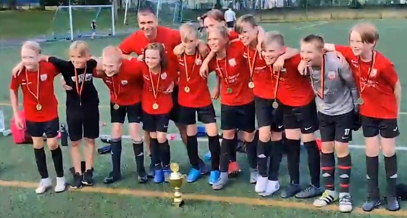 Laukaa P10yj:lle Lahti Soccer turnausvoitto!