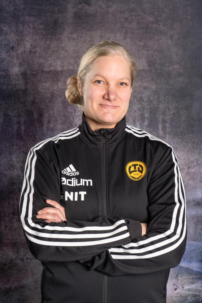 Jalkapallojaoston johtokunta esittäytyy: Liisa Lehtovaara