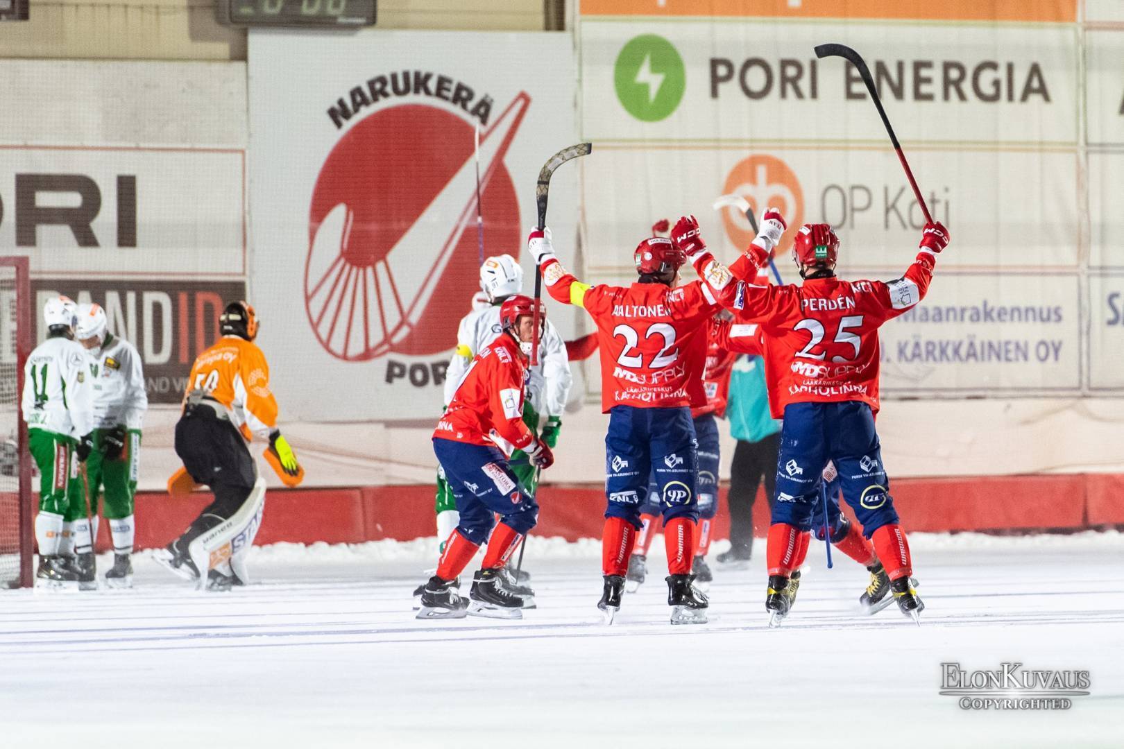 Narukerä ry - Kerä avasi ylemmän jatkosarjan voitokkaasti - Amiko Areenan  taika säilyi