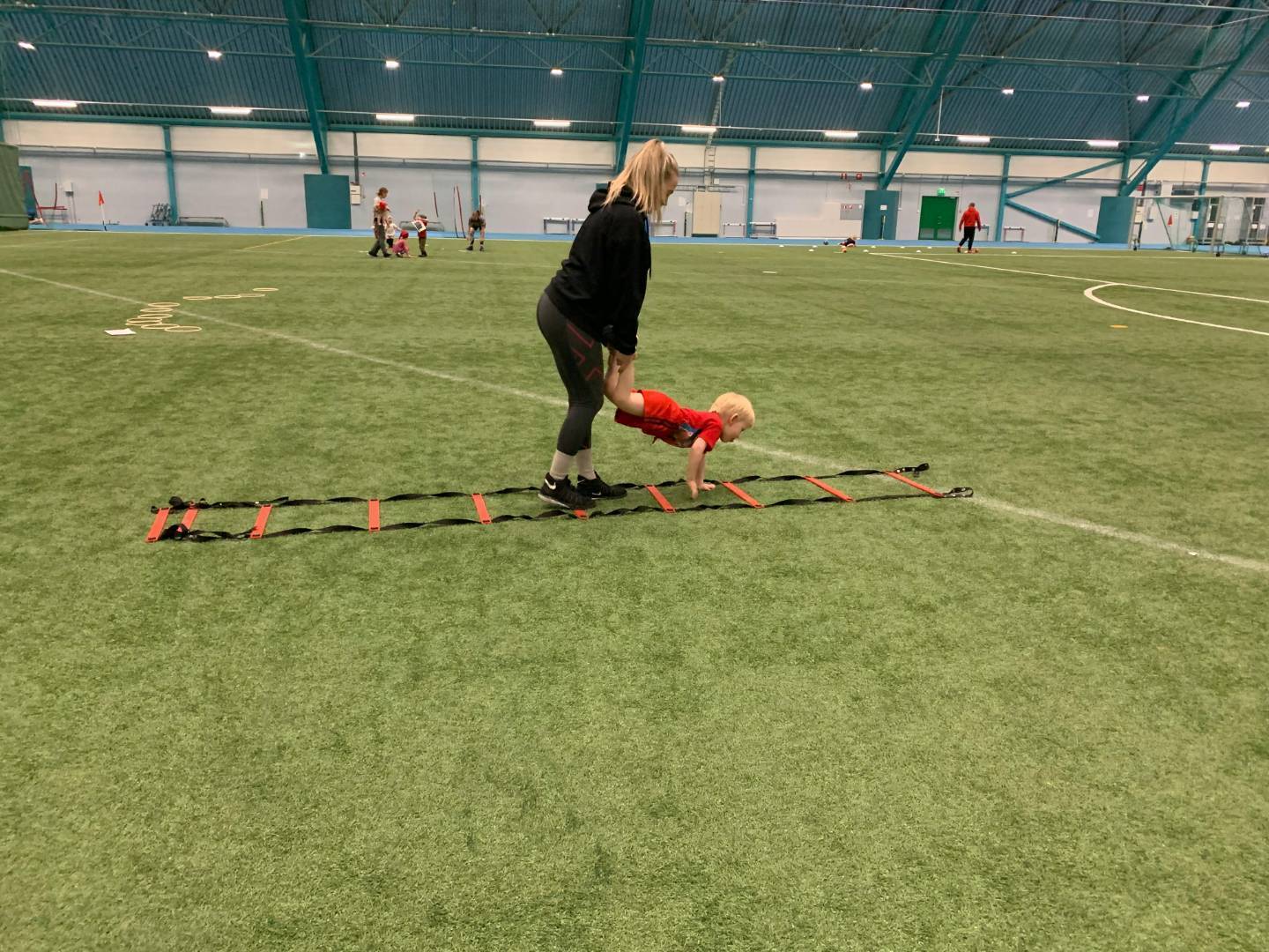 Ryhmä täynnä!! Perhefutikseen on vapautunut paikkoja 4-5 vuotiaiden ryhmään!