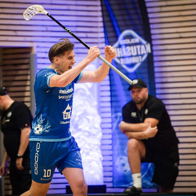 Jonatan Tynkkynen valittiin Inssi-Divarin lokakuun pelaajaksi