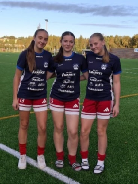 ​I Norrvalla FF och i FM-slutspel med FC Sport