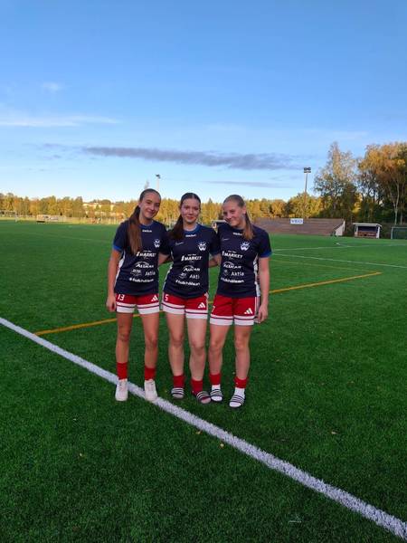 ​I Norrvalla FF och i FM-slutspel med FC Sport