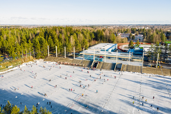Oulunkylän jäähalli remonttiin.