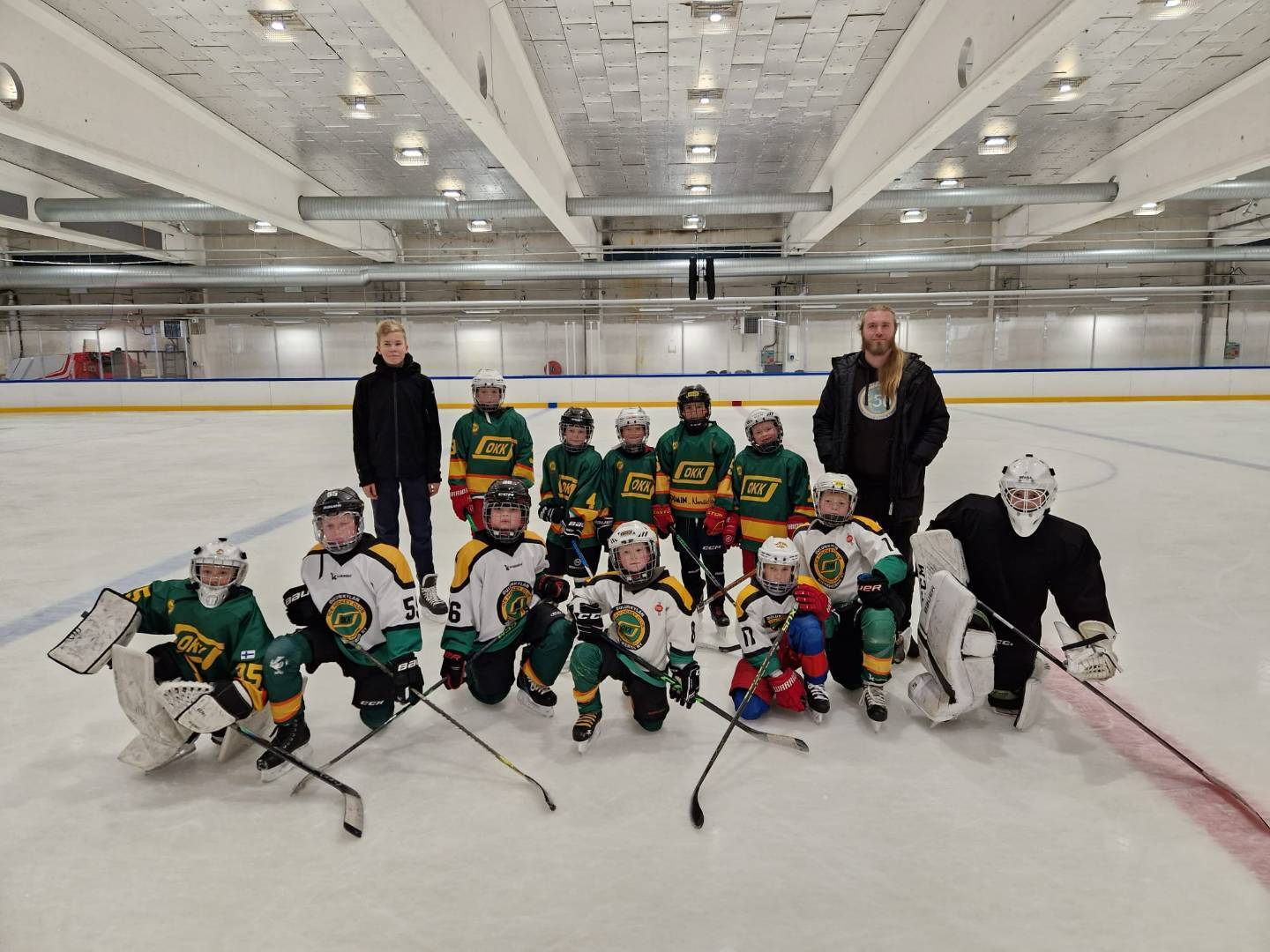 Mahtava leiri takana!