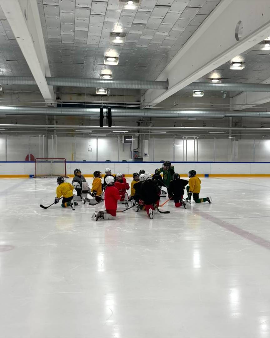 Hiihtolomaleiri polkaistu käyntiin Ogelissa!