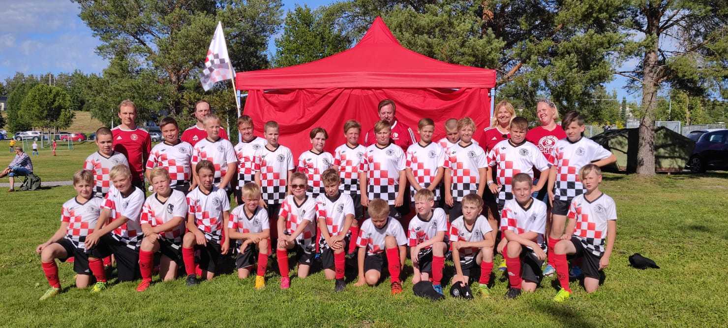 Tervetuloa! Joukkueemme (2011 synt) sivustolle.
