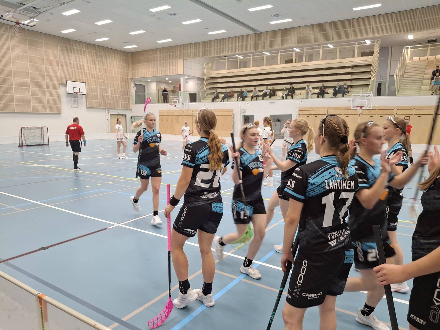 T21 tytöille voitto Oilersista