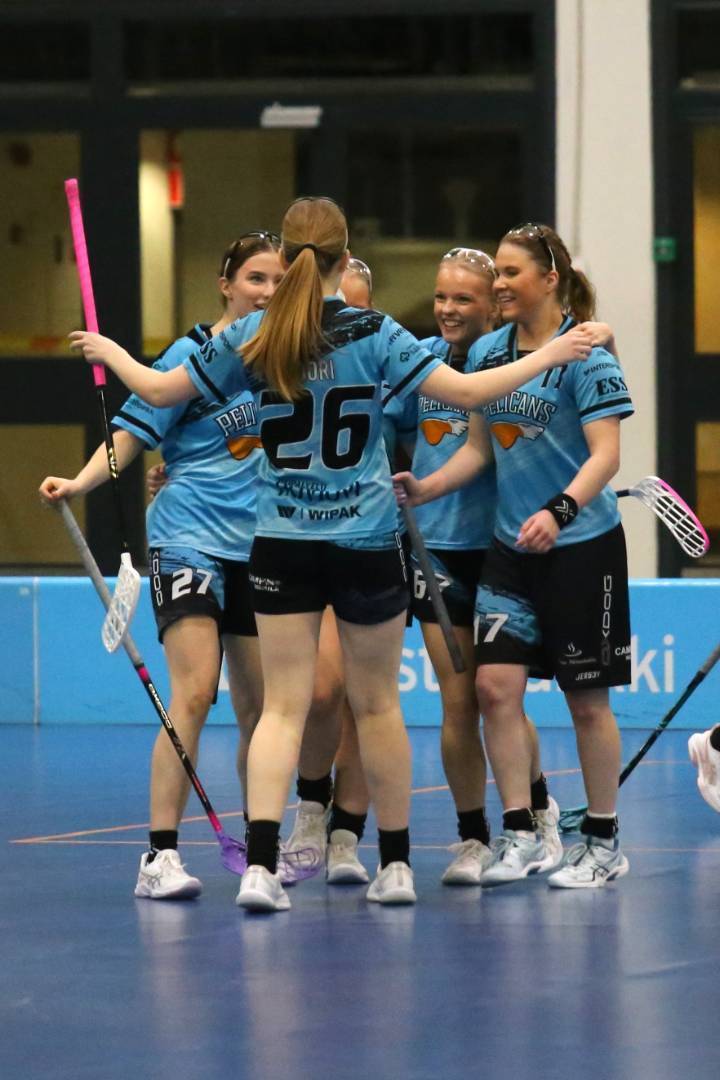 U18 tytöt varmistivat SM-sarja paikan
