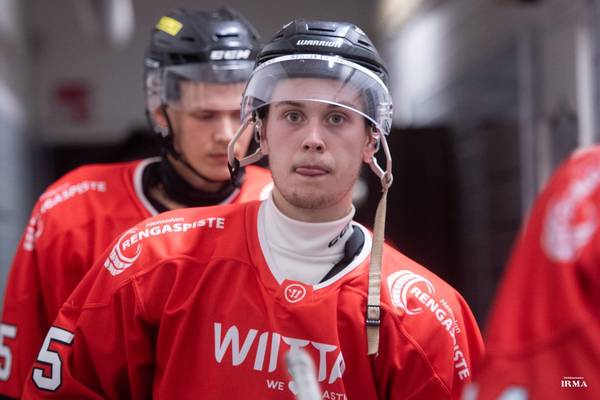 Velihopeat vastakkain