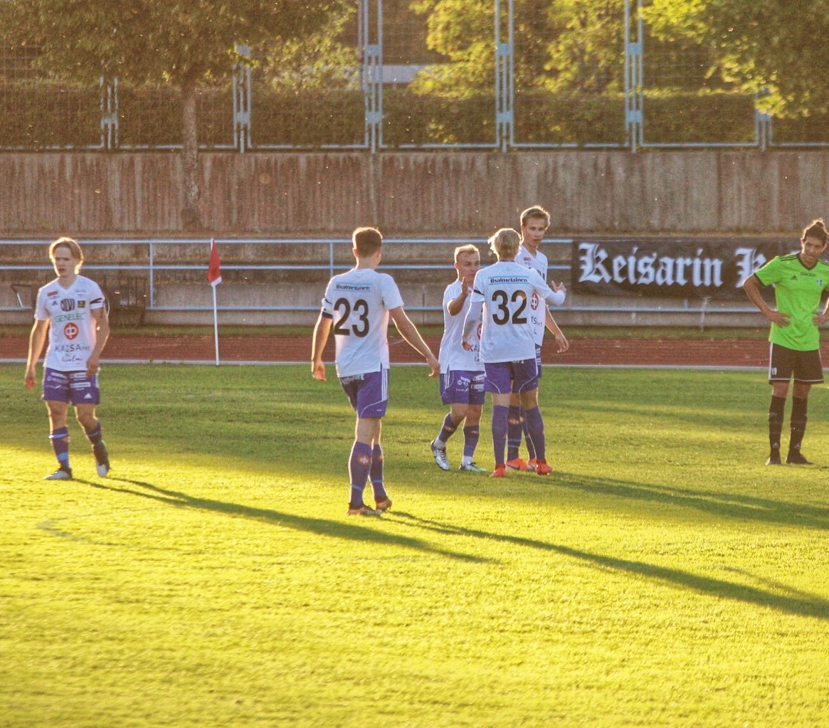 Yläloppusarjan avausottelu perjantaina Jyväskylästä livelähetyksenä