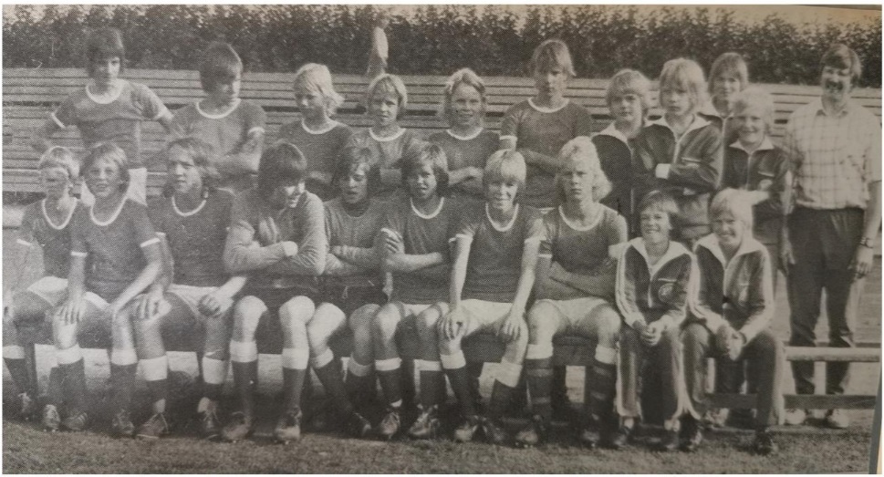Historian havinaa vuodelta 1975: ”PK:n pojat kunniakkaasti SM-hopealle”