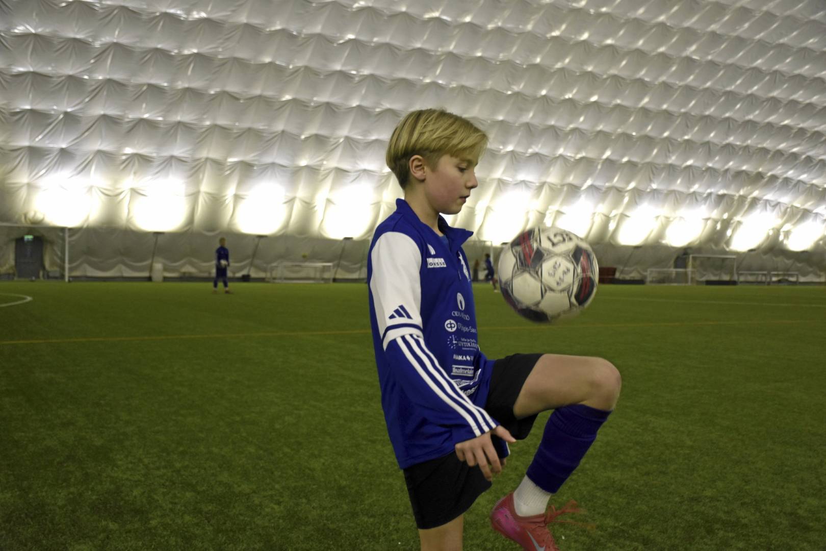 Pallo-Kerhon Aatos Tyni taituroi kolmanneksi taitokisoissa