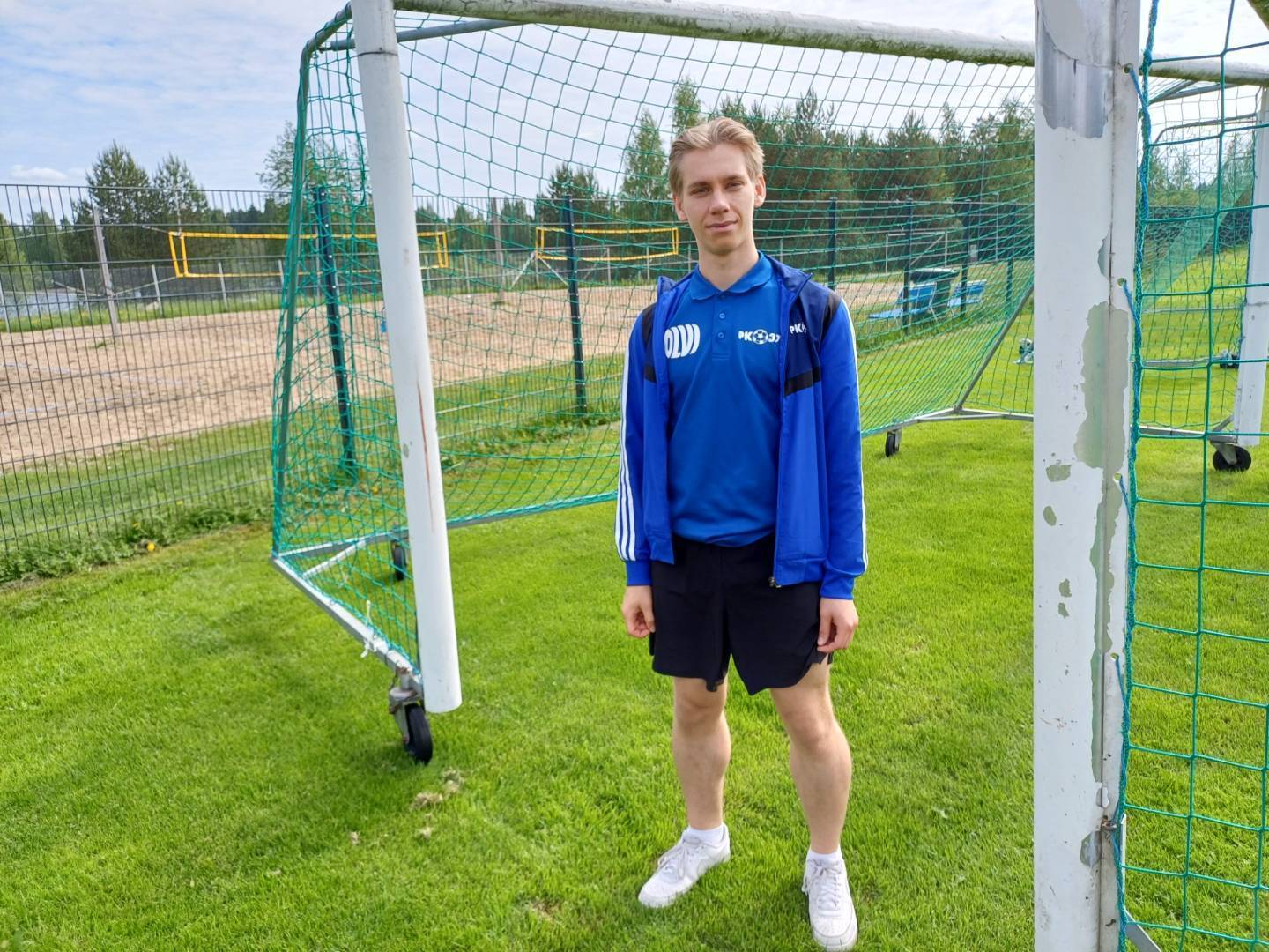 Samuli Ruotsalainen viihtyy laitapakin roolissa