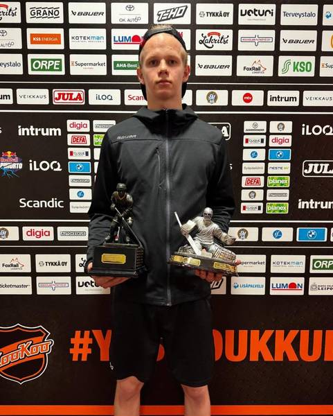 Vuoden juniori ja vuoden maalivahti KooKoo Junioreissa