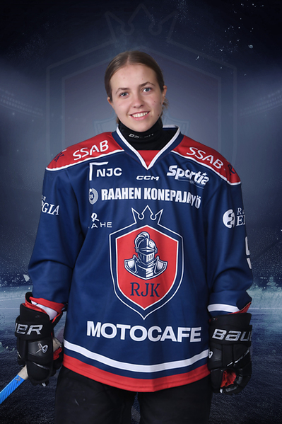 Lilli Kangas tyttöjen Pohjola-leirille 