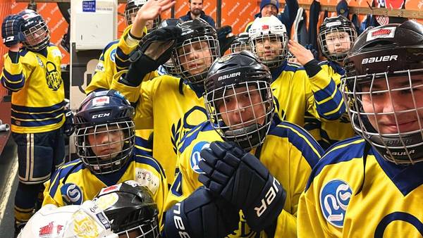 Special Hockeyn kausi päättyi Porin-turnaukseen la 3.5.