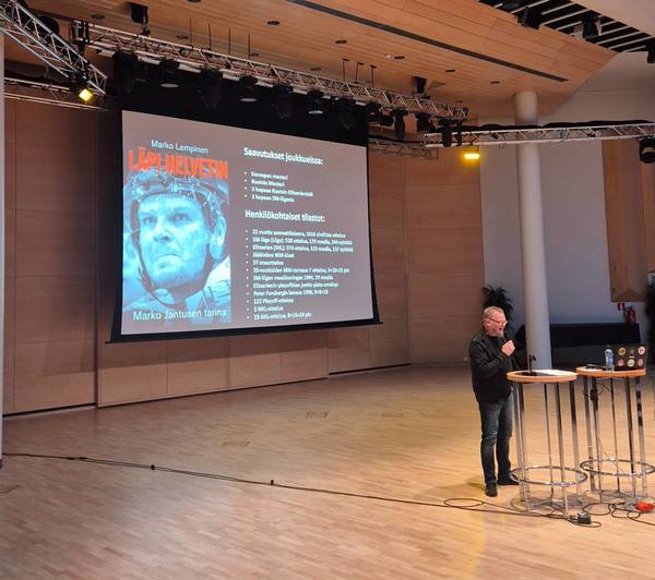 SaiPa ry Alumni järjesti Marko Jantusen luennon junioreille, vanhemmille ja toimihenkilöille