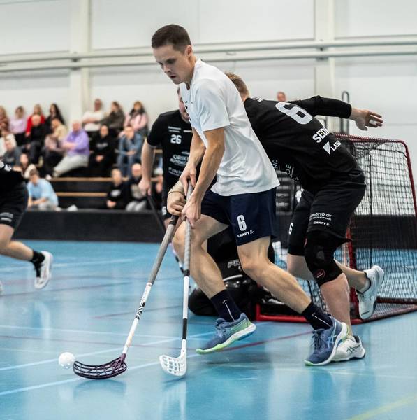 Talvipilviä auringon edessä – Edarille ensimmäinen tappio