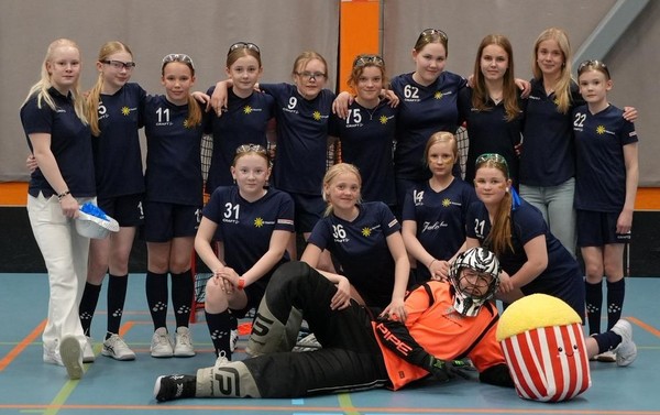 T12 hopealle Särkkis-cupissa
