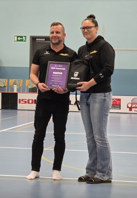 Reilu kannustaja -palkinto Peter Österholmille