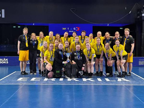 T21 joukkueelle SM -hopeaa. Onneksi Olkoon