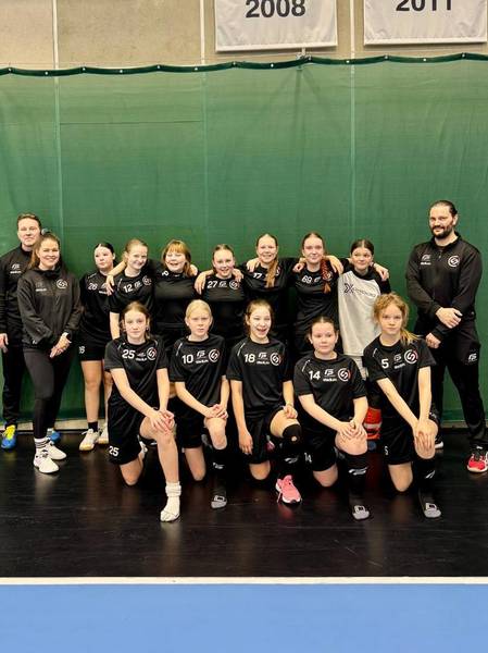 SCH T14 päätti syyskauden sarjavoittoon