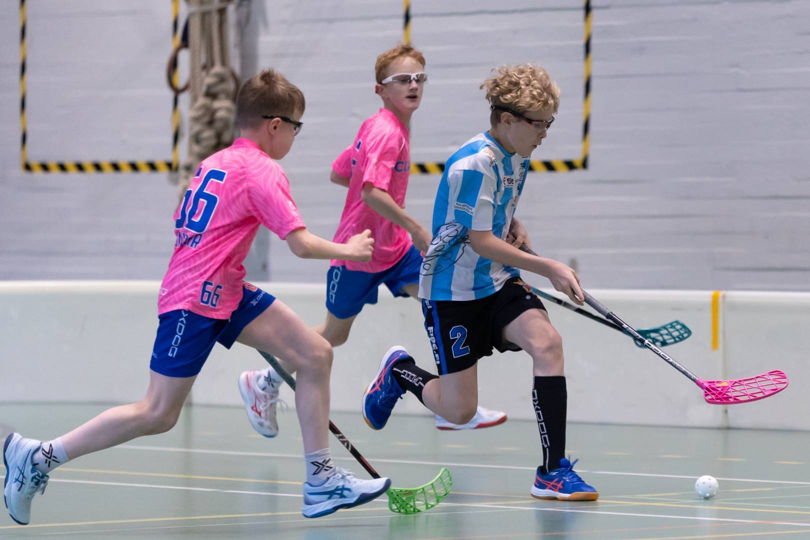 Urbansin pojat toivat kolme otteluvoittoa viikonlopun sarjapeleistä