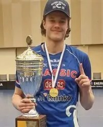 Valinta maailman parhaaksi U20-pelaajaksi yllätti 18-vuotiaan Leinon