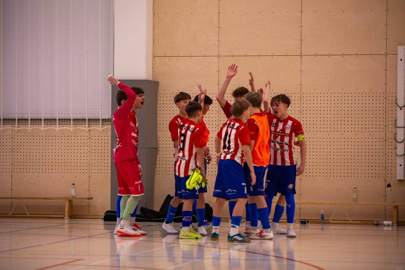 ​SoPa P15 sarjavoittoon – puhdas 12/12 kausi ja paikka futsalin SM-lopputurnaukseen!