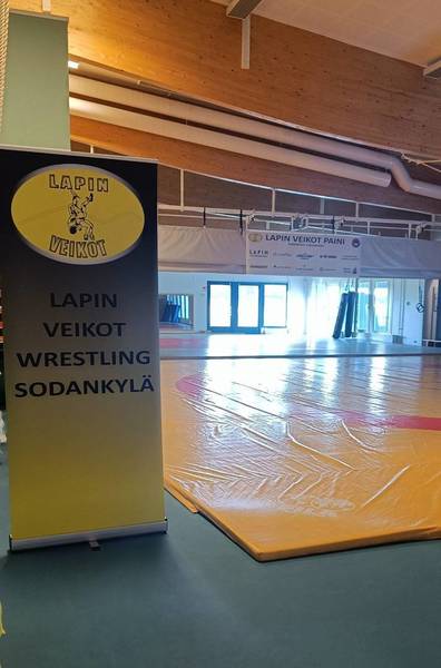 SoPa ja Lapin Veikot aloittivat yhteistyön – paini tuo lisää voimaa ja kehonhallintaa futsaliin