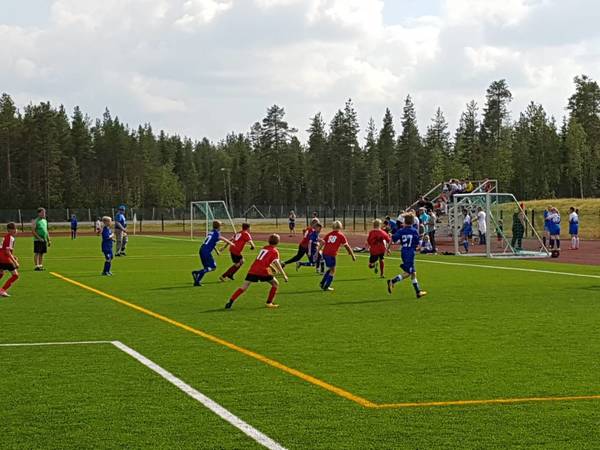 SoPan D06 -juniorit vierailivat Kolarin Revontulicup -turnauksessa 22.7.2018.
