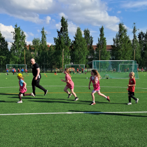 Tyttöjoukkue 2018-2020 syntyneille Tervarit Junioreissa - Tule mukaan!