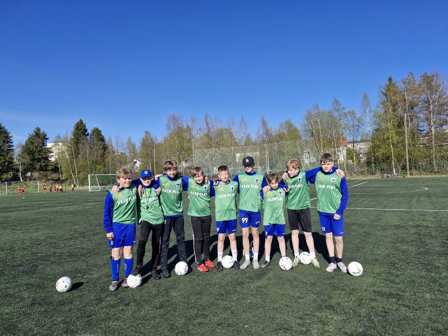 Futiskoululaisille joukkue
