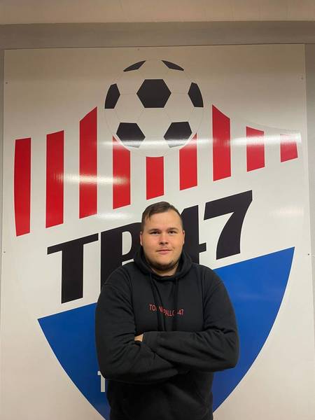 ​Tuomas Saapunki aloittanut TP-47:n toimistolla työharjoittelussa