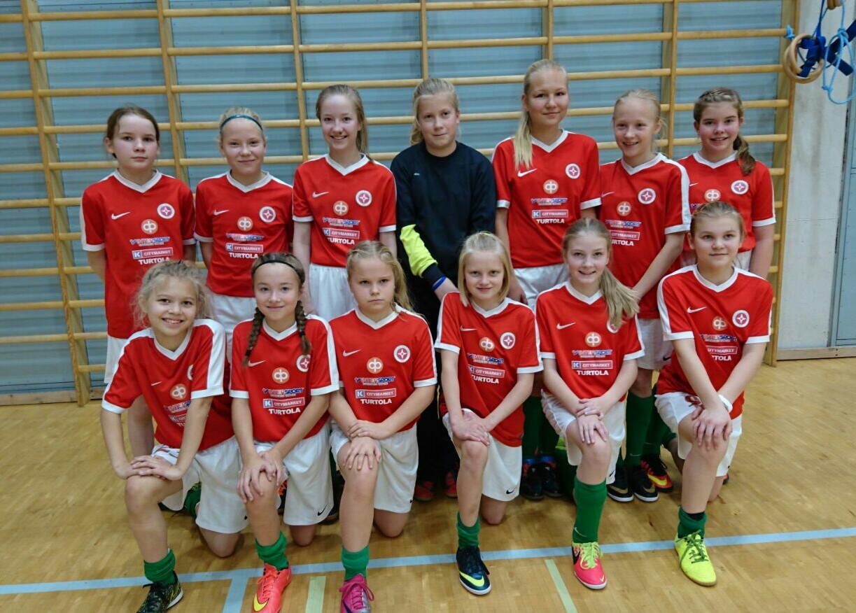 Futsalia liigassa ja ykkösessä