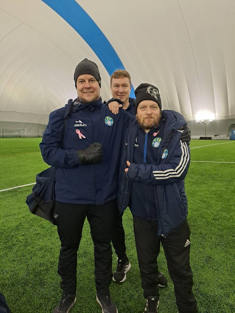 Tule valmentamaan Turun Pallokerhoon!