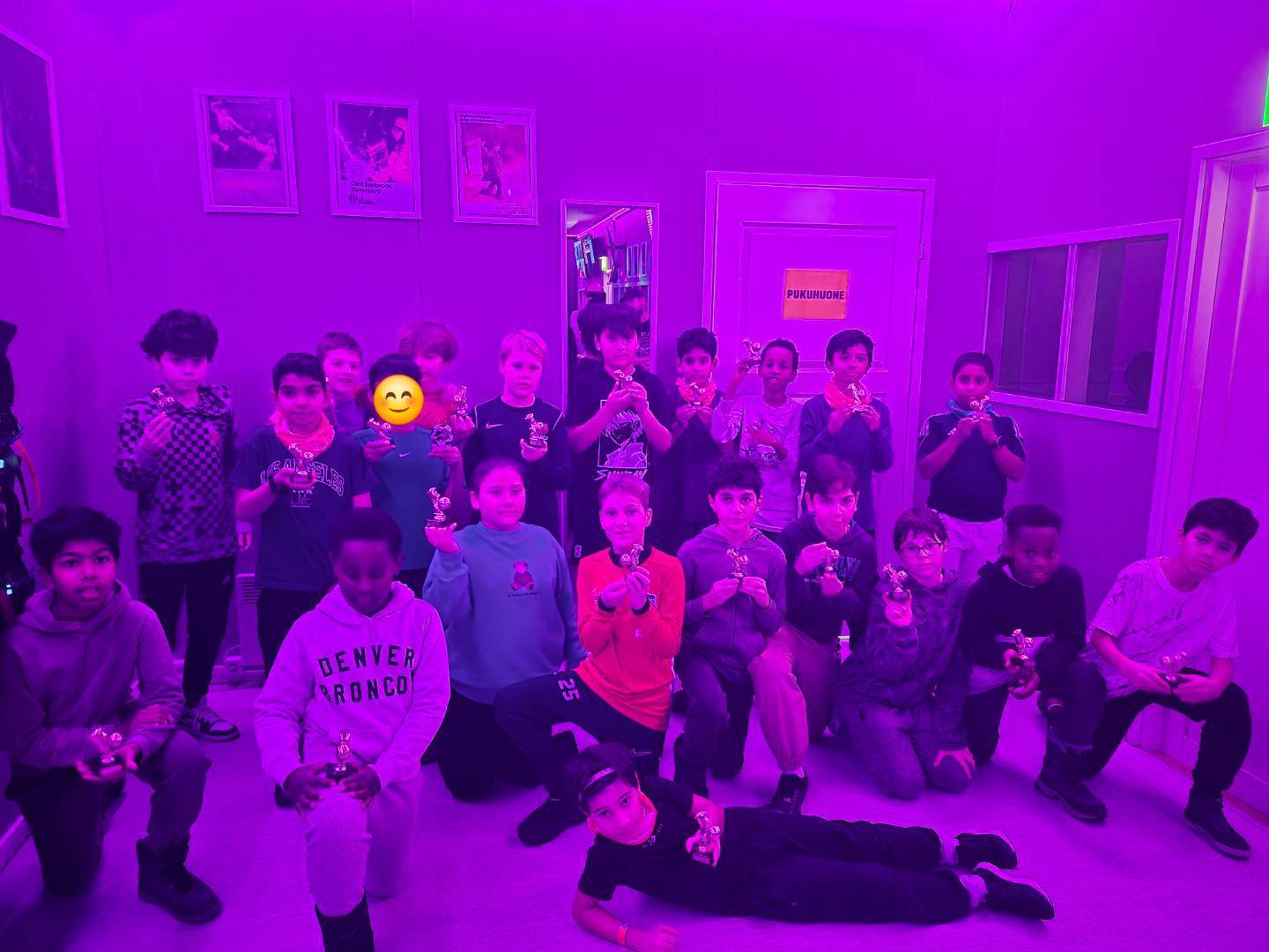 Lasersota kauden päättäjäiset 