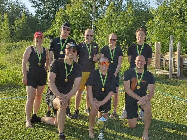 Brinkas vinnare i byavolley! / Brinkas kylälentopallon voittaja!